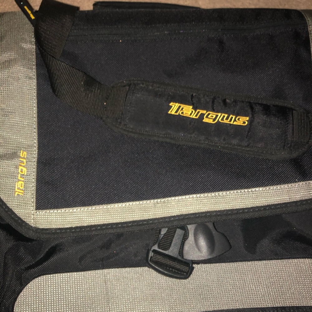 Targus computer bag - Picture 3 of 3